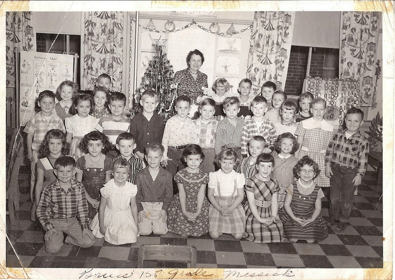 The class of 1969 12 Year Club starts school mem01.jpg
